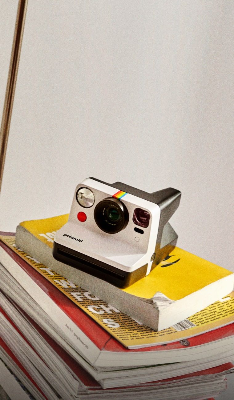 Polaroid Now Generation 2 Starter Set