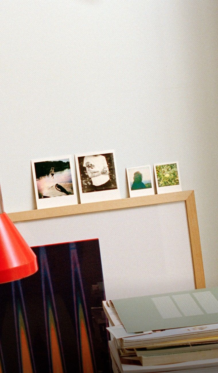 Polaroid Now Generation 2 Starter Set - Image 2